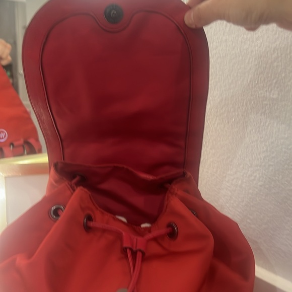 COACH New York Red Nylon Leather Backpack Drawstring Turnlock F58814 Light EUC - Picture 7 of 13